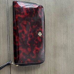 Tory Burch Red and Black Patent Zip Wallet